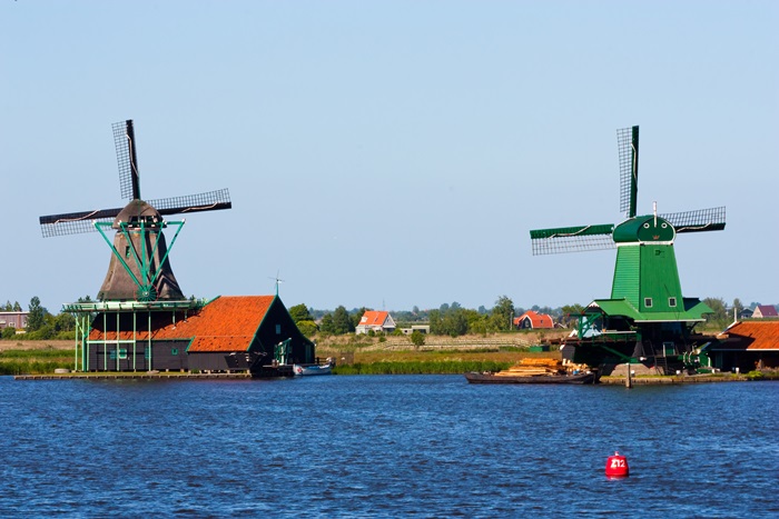 Mills in Holland